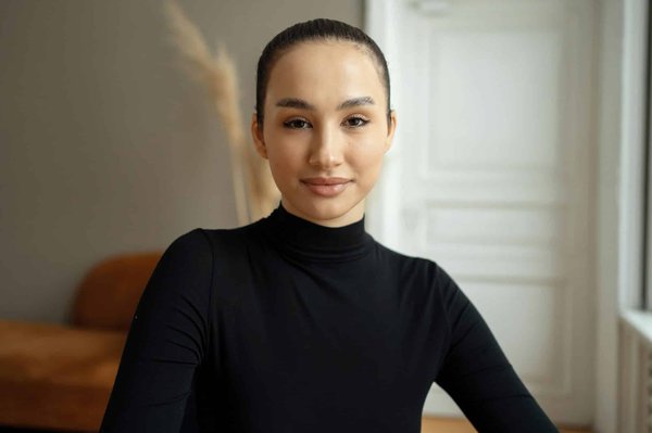 Conseils pour choisir des bijoux discrets qui complètent un look de mariage